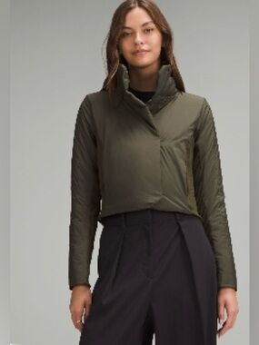 Lululemon Green Cropped ‘Sleek City’ Jacket in “Army Green”, Size 4